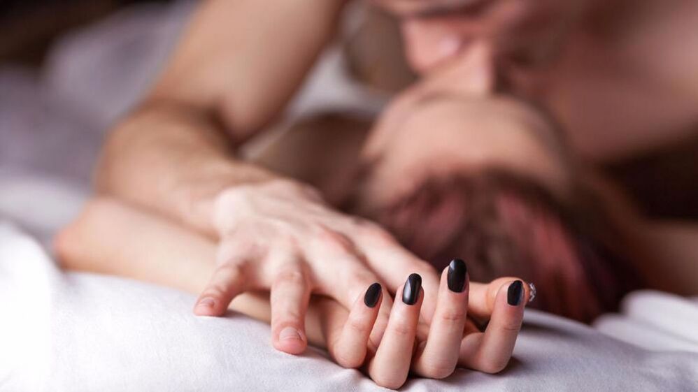 Az ejakulátum síkosítószerként működik a közösülés során